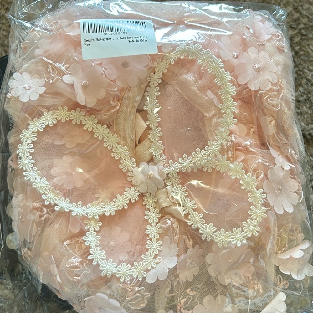 pink newborn photo shoot outfit